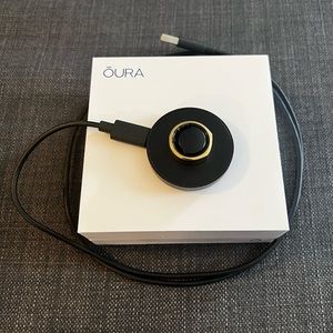 Oura Ring Gen 3 Heritage Gold Size 7 - with all original packaging!